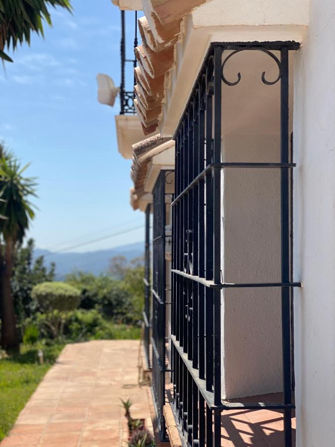 Terraced House In The Mountains With Fantastic View Vila Málaga Exterior foto